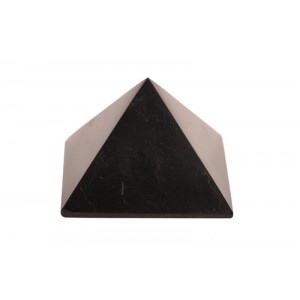 Schungit-Pyramide, ca. 4 cm poliert